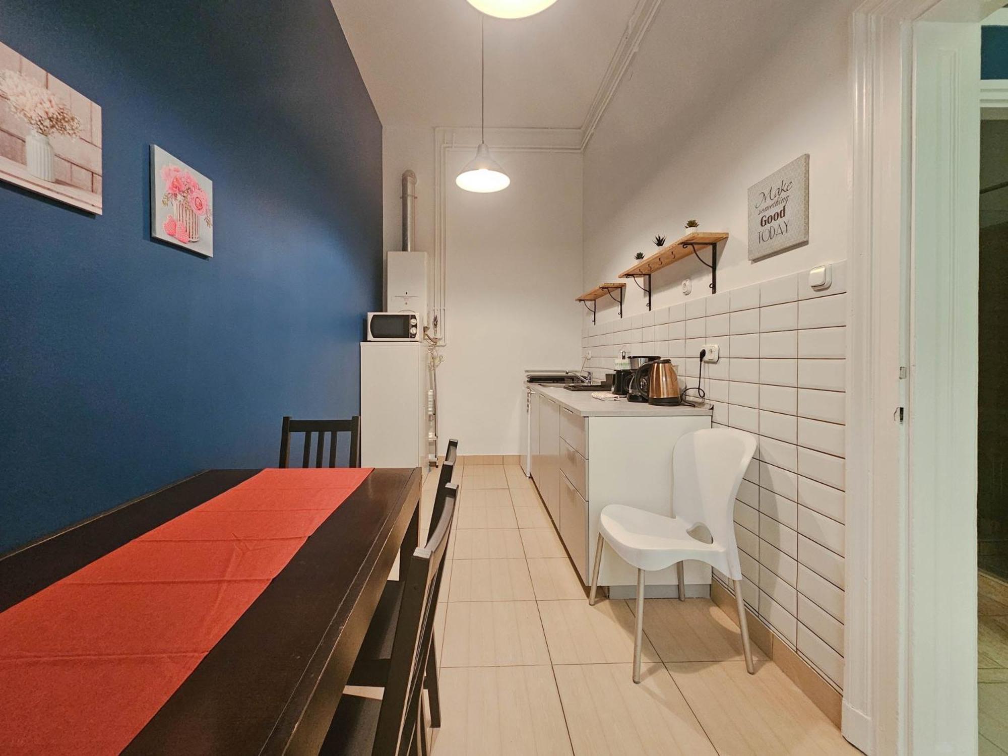 شقة Purezen In The City For 2 بودابست الغرفة الصورة
